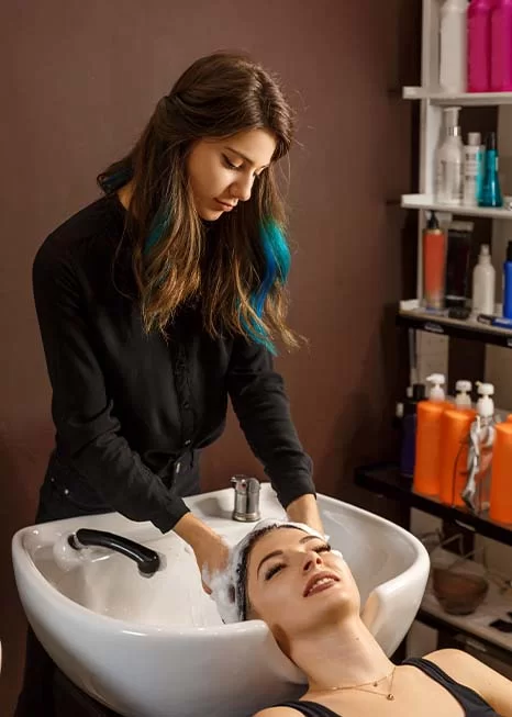 Best Salon in Lucknow